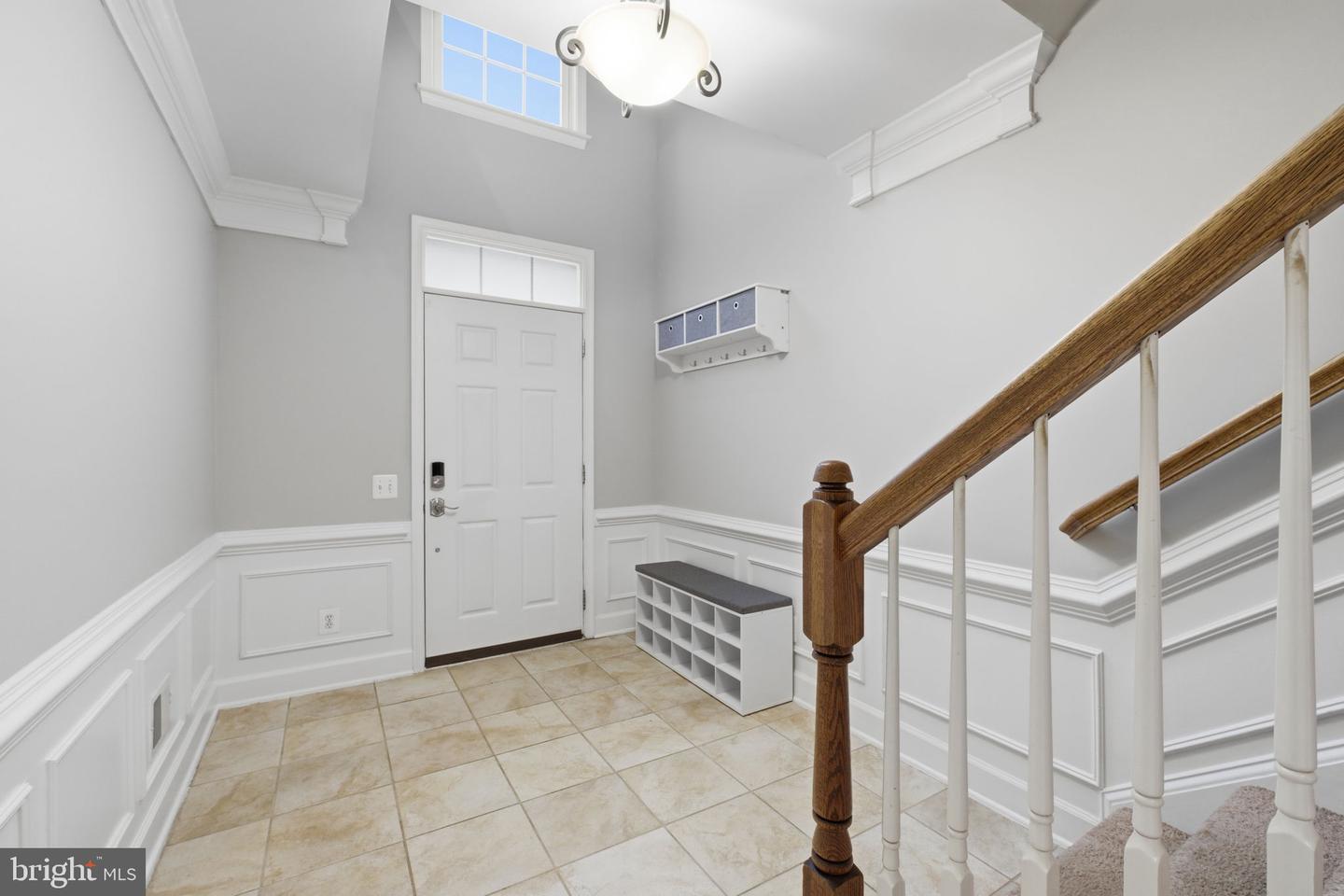 14671 CROSSFIELD WAY, WOODBRIDGE, Virginia 22191, 3 Bedrooms Bedrooms, ,2 BathroomsBathrooms,Residential,For sale,14671 CROSSFIELD WAY,VAPW2113586 MLS # VAPW2113586