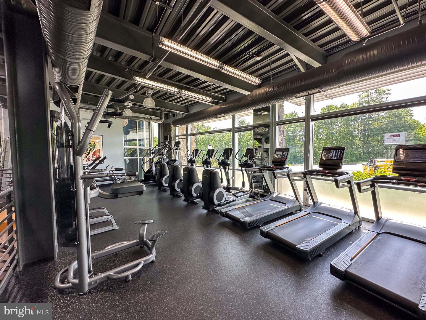 14671 CROSSFIELD WAY, WOODBRIDGE, Virginia 22191, 3 Bedrooms Bedrooms, ,2 BathroomsBathrooms,Residential,For sale,14671 CROSSFIELD WAY,VAPW2113586 MLS # VAPW2113586