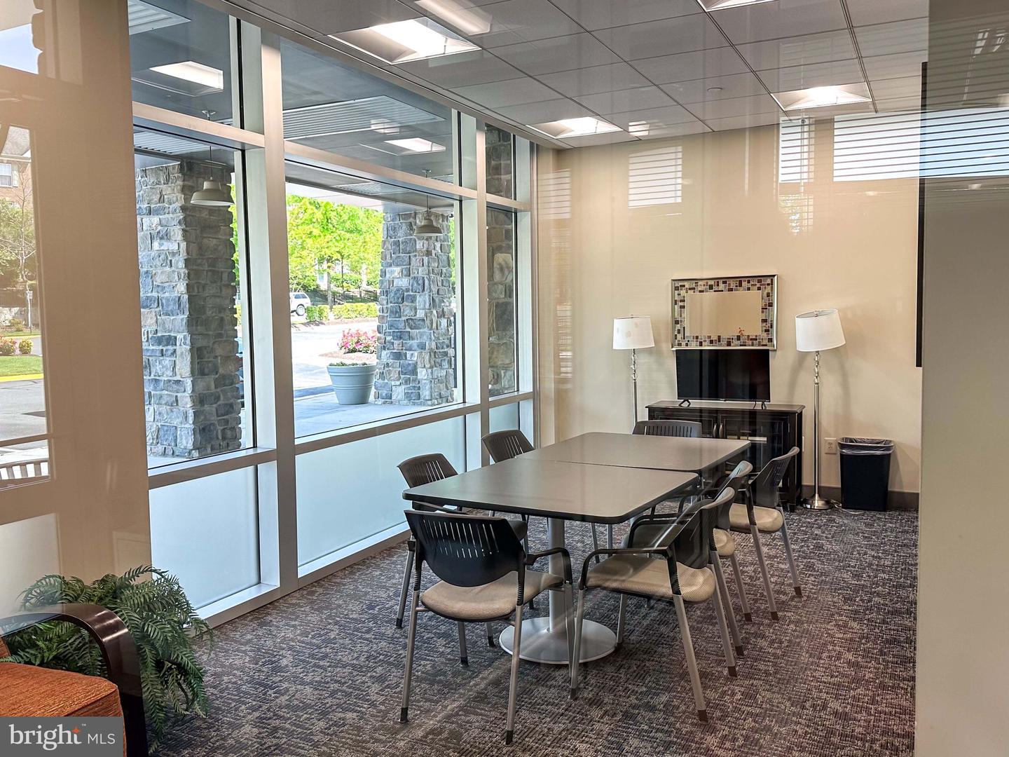 14671 CROSSFIELD WAY, WOODBRIDGE, Virginia 22191, 3 Bedrooms Bedrooms, ,2 BathroomsBathrooms,Residential,For sale,14671 CROSSFIELD WAY,VAPW2113586 MLS # VAPW2113586