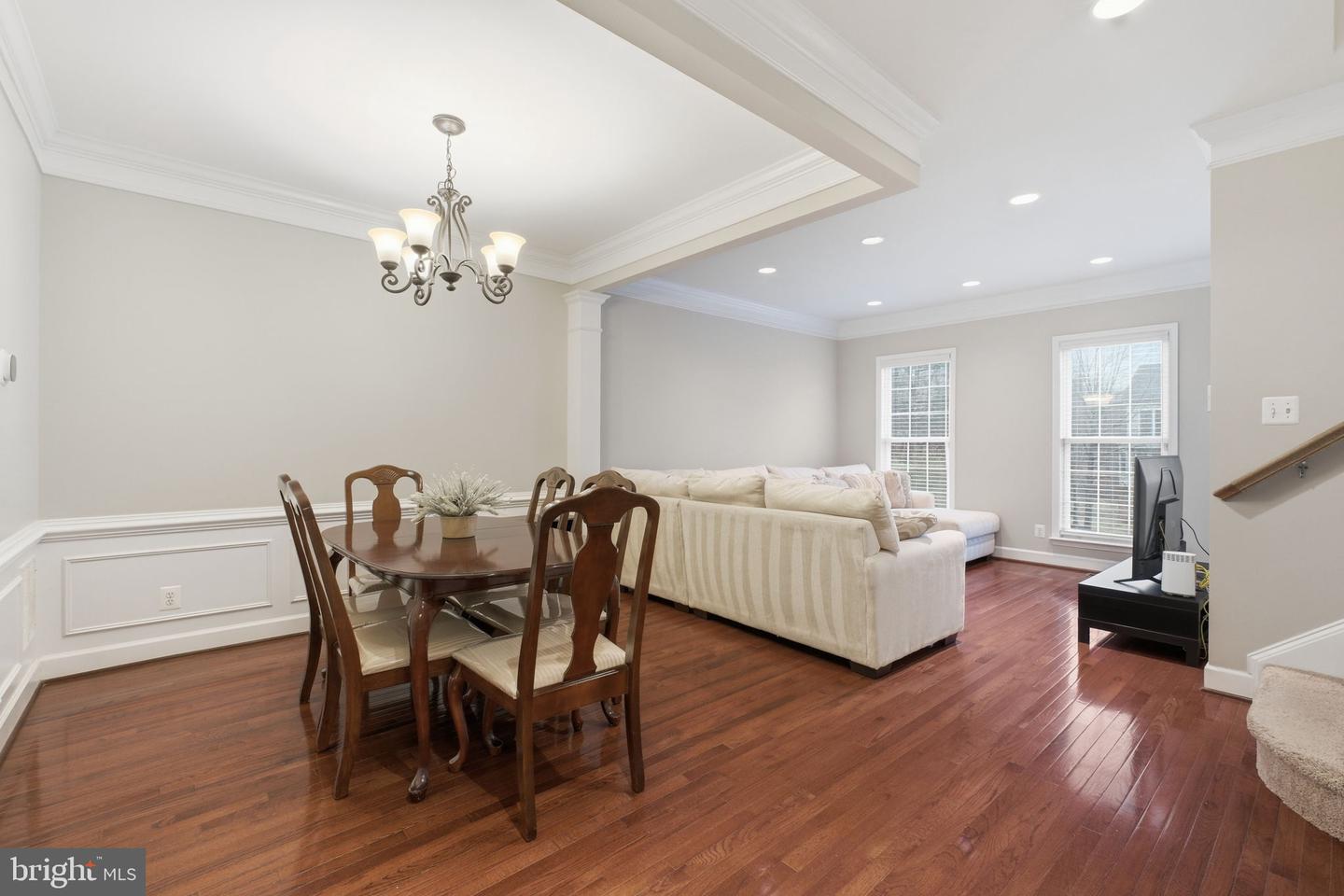 14671 CROSSFIELD WAY, WOODBRIDGE, Virginia 22191, 3 Bedrooms Bedrooms, ,2 BathroomsBathrooms,Residential,For sale,14671 CROSSFIELD WAY,VAPW2113586 MLS # VAPW2113586