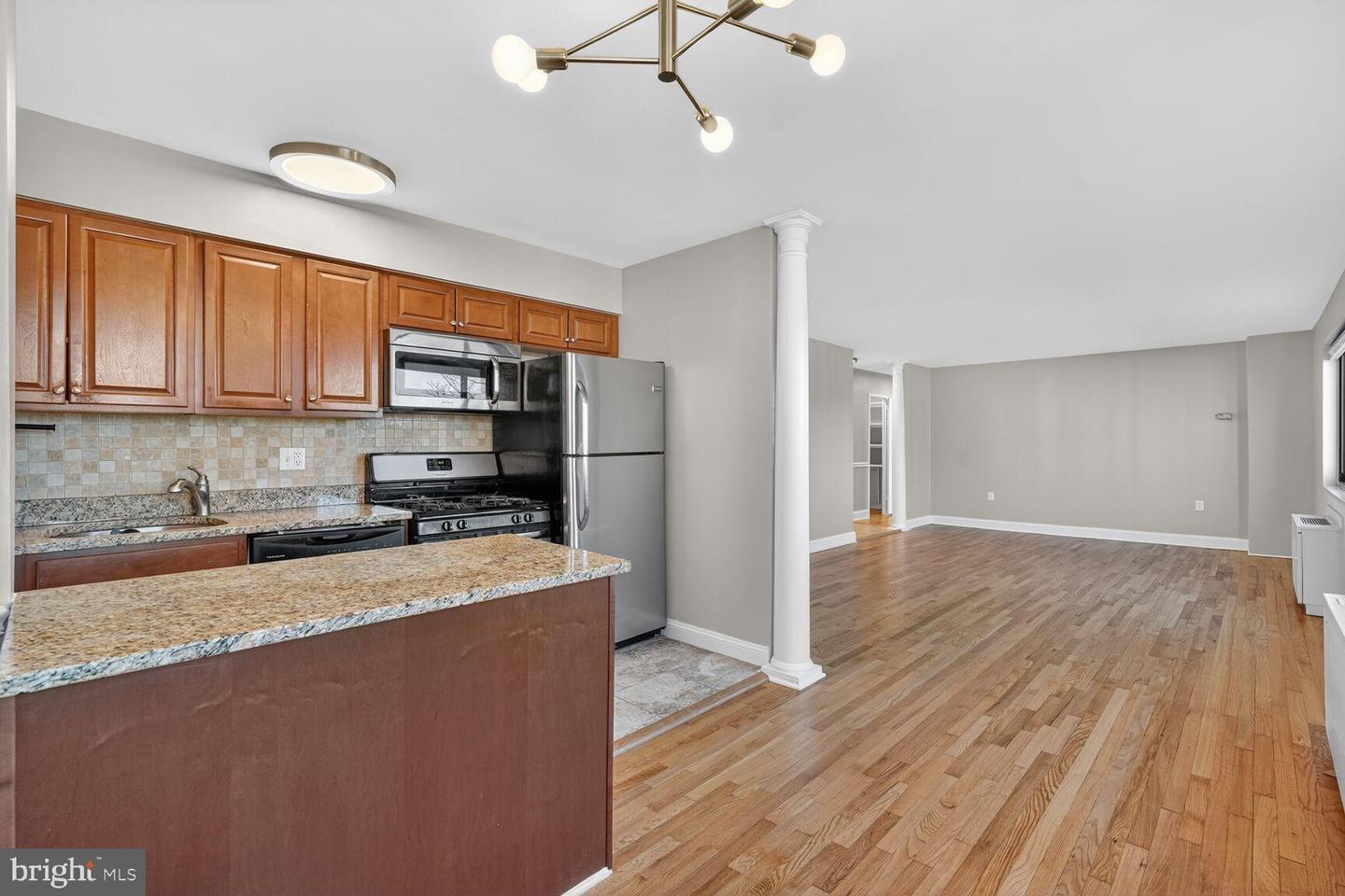 1200 S ARLINGTON RD #504, ARLINGTON, Virginia 22202, 1 Bedroom Bedrooms, 2 Rooms Rooms,1 BathroomBathrooms,Residential,For sale,1200 S ARLINGTON RD #504,VAAR2069514 MLS # VAAR2069514