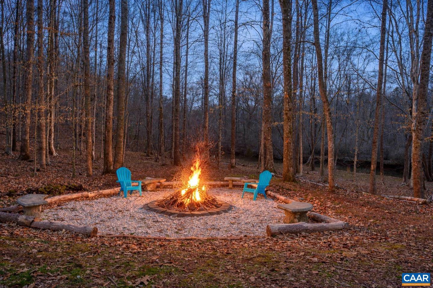 669 JAMES RIVER RD, SCOTTSVILLE, Virginia 24590, 4 Bedrooms Bedrooms, ,3 BathroomsBathrooms,Residential,For sale,669 JAMES RIVER RD,673842 MLS # 673842 669 JAMES RIVER RD, SCOTTSVILLE, Virginia 24590, 4 Bedrooms Bedrooms, ,3 BathroomsBathrooms,Residential,For sale,669 JAMES RIVER RD,673842 MLS # 673842