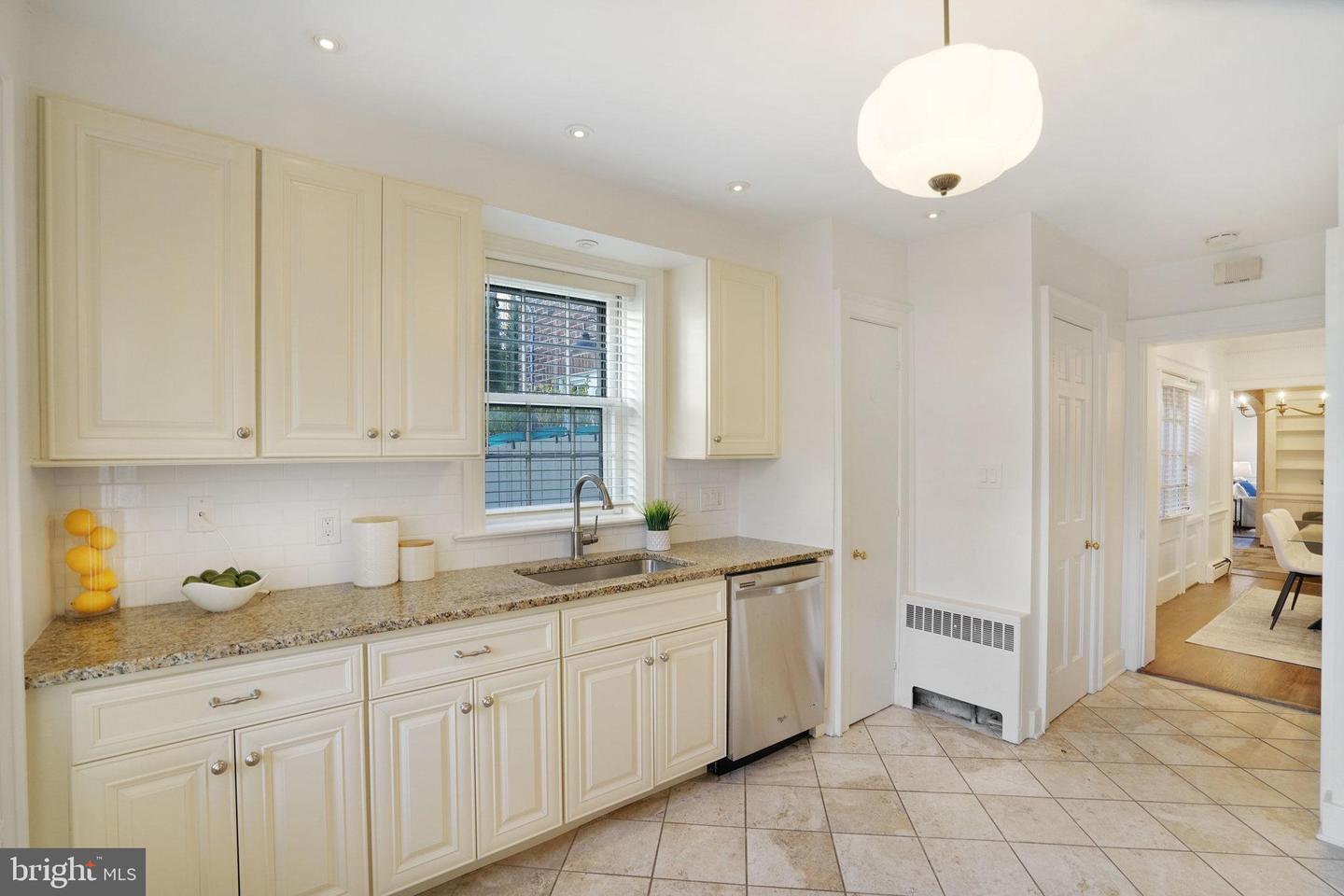 625 S SAINT ASAPH ST, ALEXANDRIA, Virginia 22314, 3 Bedrooms Bedrooms, ,2 BathroomsBathrooms,Residential,For sale,625 S SAINT ASAPH ST,VAAX2054672 MLS # VAAX2054672