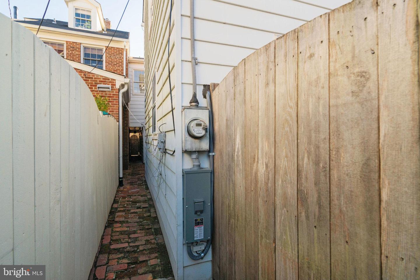 625 S SAINT ASAPH ST, ALEXANDRIA, Virginia 22314, 3 Bedrooms Bedrooms, ,2 BathroomsBathrooms,Residential,For sale,625 S SAINT ASAPH ST,VAAX2054672 MLS # VAAX2054672