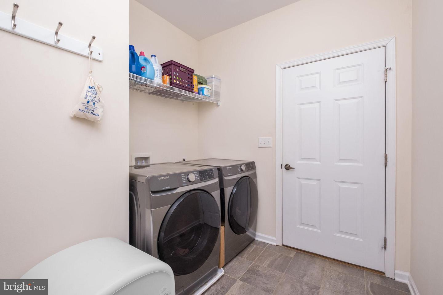 121 BEAUREGARD DR, STAUNTON, Virginia 24401, 3 Bedrooms Bedrooms, 8 Rooms Rooms,2 BathroomsBathrooms,Residential,For sale,121 BEAUREGARD DR,VASC2000814 MLS # VASC2000814