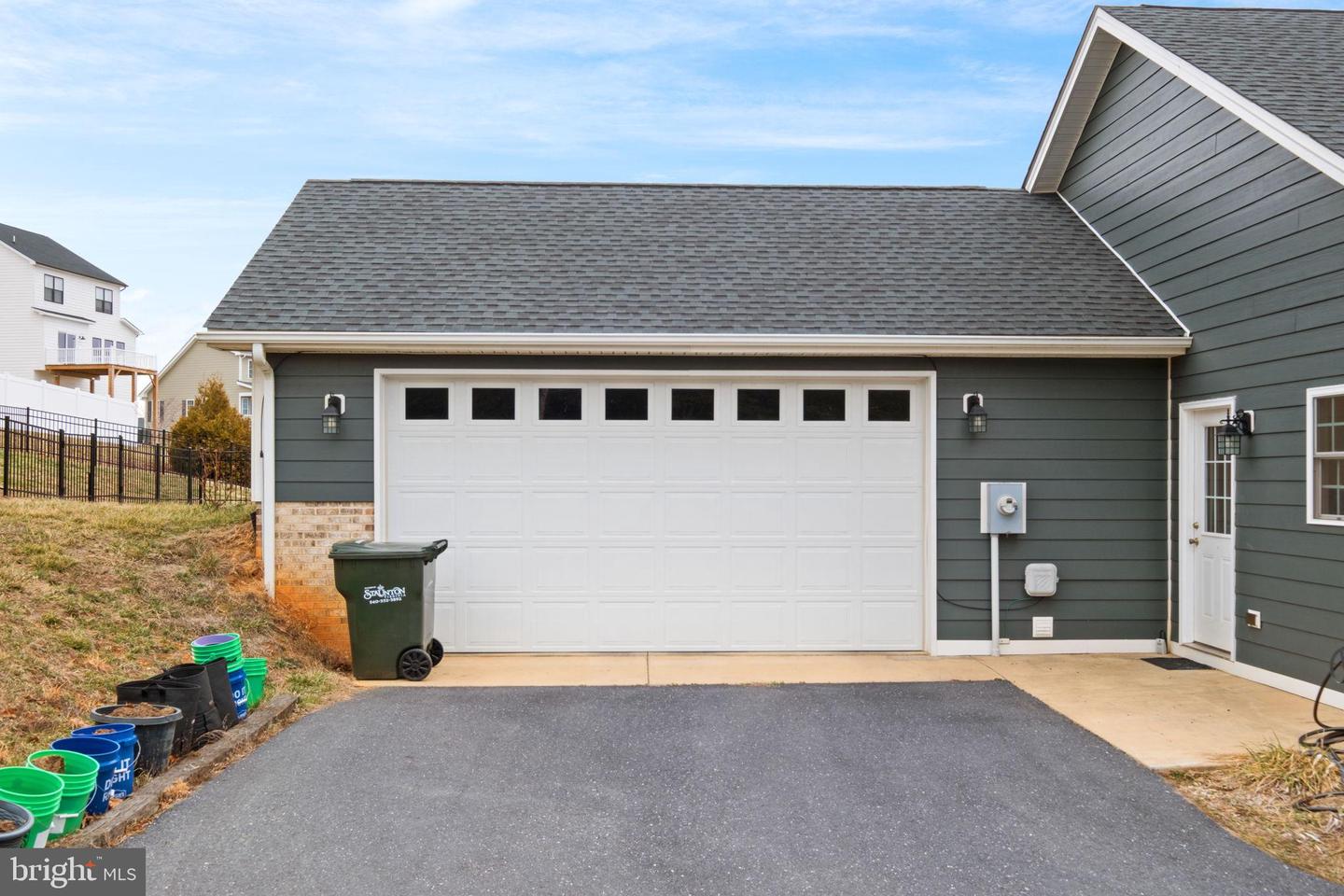 121 BEAUREGARD DR, STAUNTON, Virginia 24401, 3 Bedrooms Bedrooms, 8 Rooms Rooms,2 BathroomsBathrooms,Residential,For sale,121 BEAUREGARD DR,VASC2000814 MLS # VASC2000814