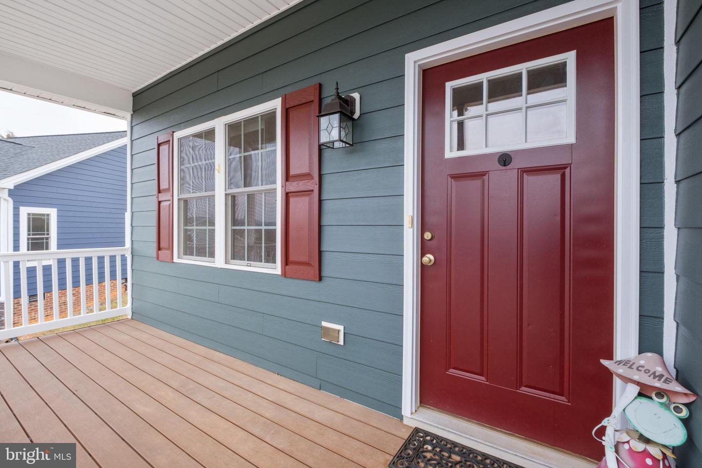 121 BEAUREGARD DR, STAUNTON, Virginia 24401, 3 Bedrooms Bedrooms, 8 Rooms Rooms,2 BathroomsBathrooms,Residential,For sale,121 BEAUREGARD DR,VASC2000814 MLS # VASC2000814