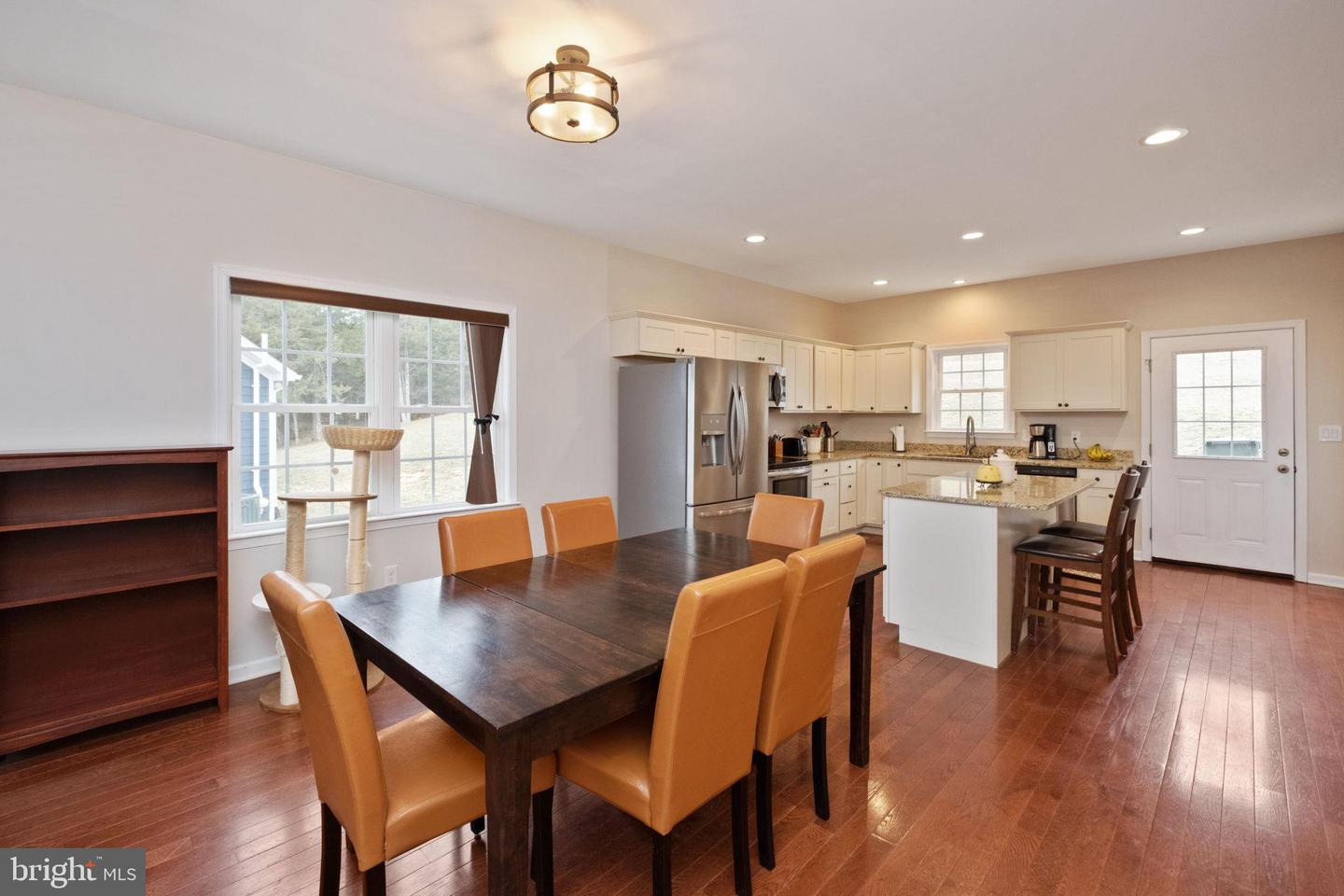 121 BEAUREGARD DR, STAUNTON, Virginia 24401, 3 Bedrooms Bedrooms, 8 Rooms Rooms,2 BathroomsBathrooms,Residential,For sale,121 BEAUREGARD DR,VASC2000814 MLS # VASC2000814