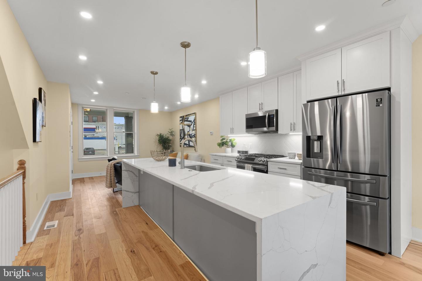 521 FLORIDA AVE NE #1, WASHINGTON, District Of Columbia 20002, 2 Bedrooms Bedrooms, ,2 BathroomsBathrooms,Residential,For sale,521 FLORIDA AVE NE #1,DCDC2248518 MLS # DCDC2248518