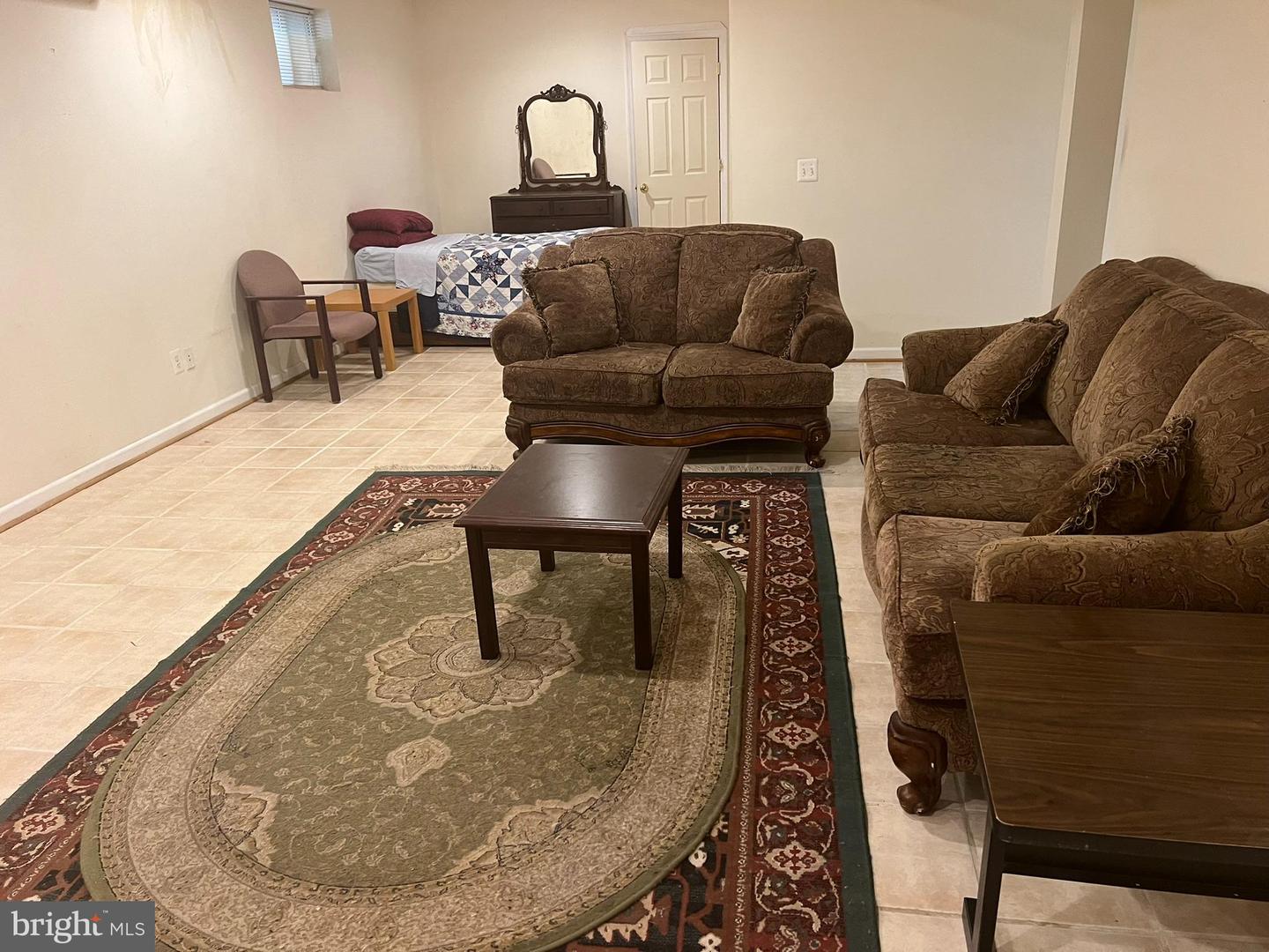 15202 WETHERBURN DR, CENTREVILLE, Virginia 20120, 7 Bedrooms Bedrooms, 2 Rooms Rooms,5 BathroomsBathrooms,Residential,For sale,15202 WETHERBURN DR,VAFX2240300 MLS # VAFX2240300