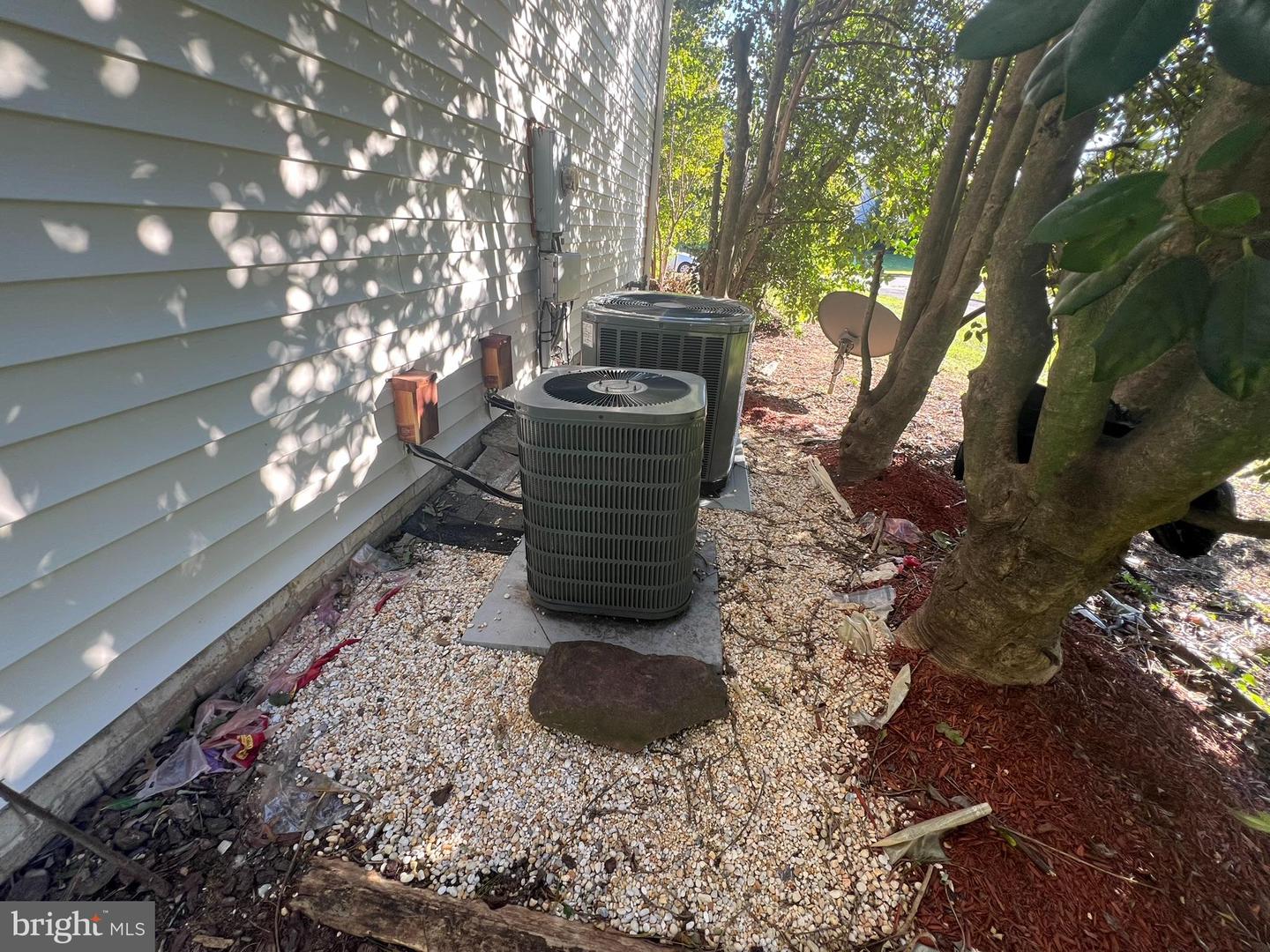 15202 WETHERBURN DR, CENTREVILLE, Virginia 20120, 7 Bedrooms Bedrooms, 2 Rooms Rooms,5 BathroomsBathrooms,Residential,For sale,15202 WETHERBURN DR,VAFX2240300 MLS # VAFX2240300