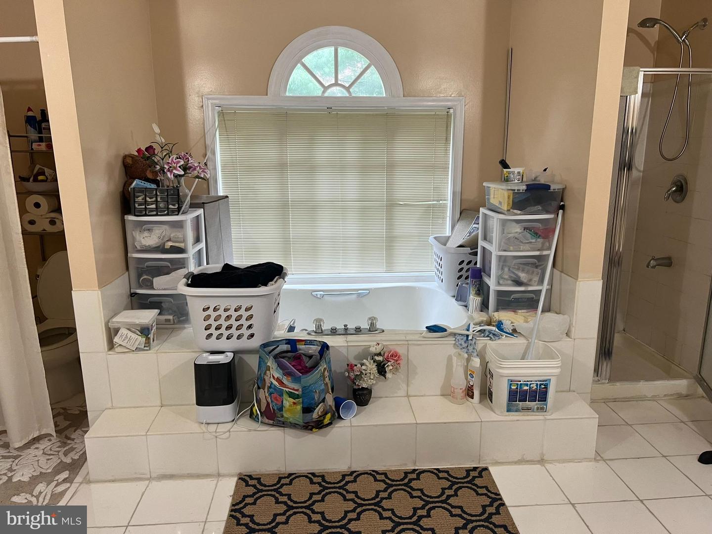 15202 WETHERBURN DR, CENTREVILLE, Virginia 20120, 7 Bedrooms Bedrooms, 2 Rooms Rooms,5 BathroomsBathrooms,Residential,For sale,15202 WETHERBURN DR,VAFX2240300 MLS # VAFX2240300