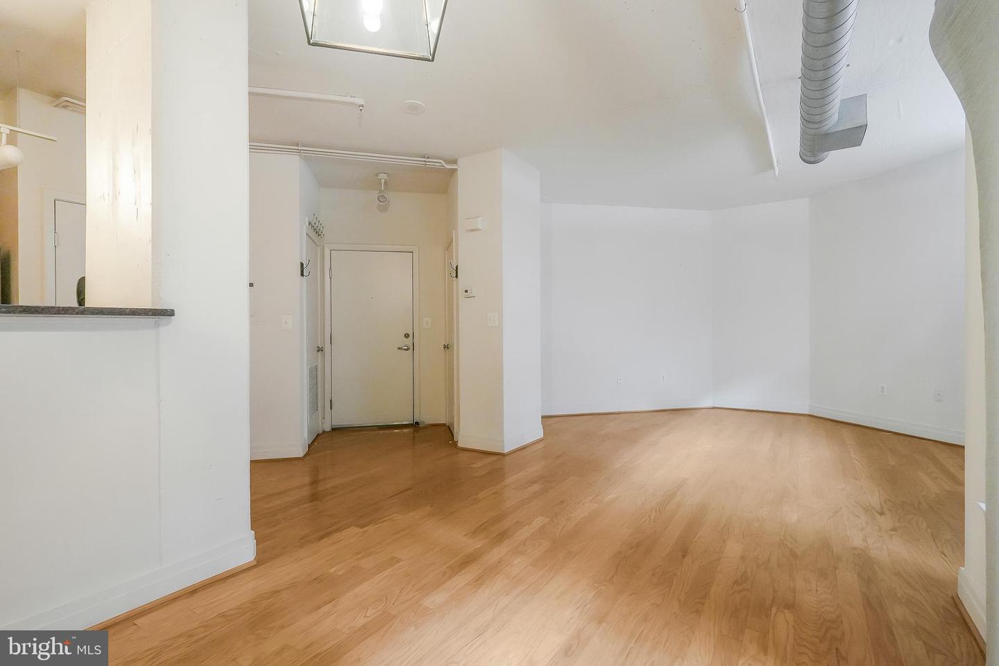 2020 12TH ST NW #T05, WASHINGTON, District Of Columbia 20009, 1 Bedroom Bedrooms, 3 Rooms Rooms,1 BathroomBathrooms,Residential,For sale,2020 12TH ST NW #T05,DCDC2206186 MLS # DCDC2206186