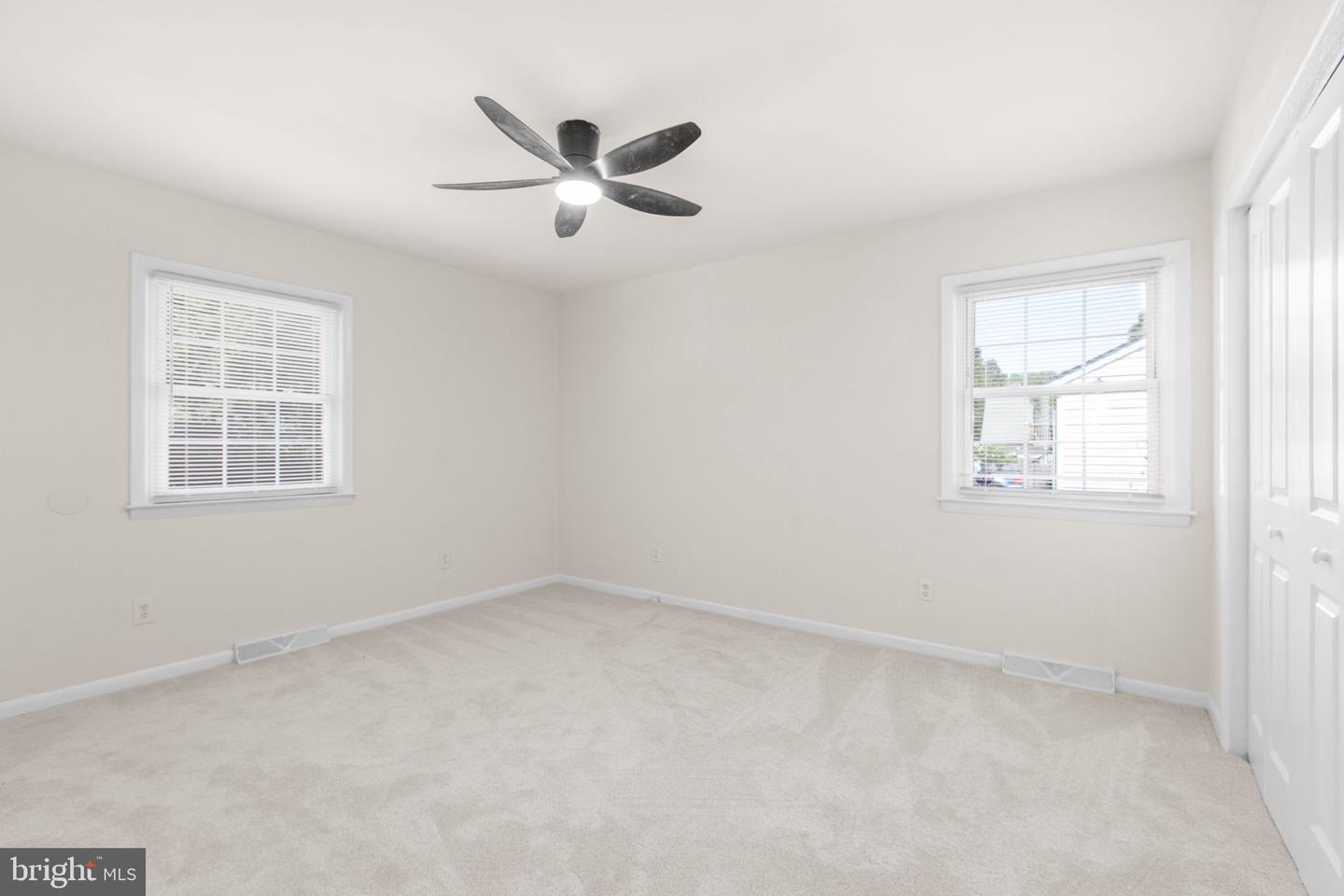 333 SANTA MARIA AVE, COLONIAL BEACH, Virginia 22443, 3 Bedrooms Bedrooms, ,2 BathroomsBathrooms,Residential,For sale,333 SANTA MARIA AVE,VAWE2009310 MLS # VAWE2009310