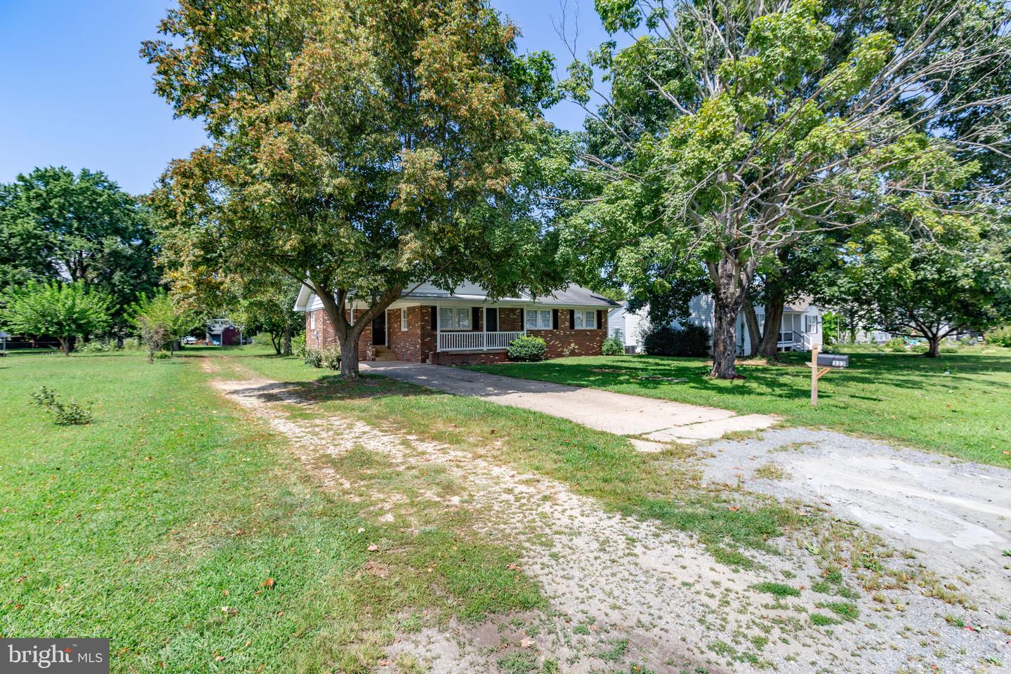 333 SANTA MARIA AVE, COLONIAL BEACH, Virginia 22443, 3 Bedrooms Bedrooms, ,2 BathroomsBathrooms,Residential,For sale,333 SANTA MARIA AVE,VAWE2009310 MLS # VAWE2009310