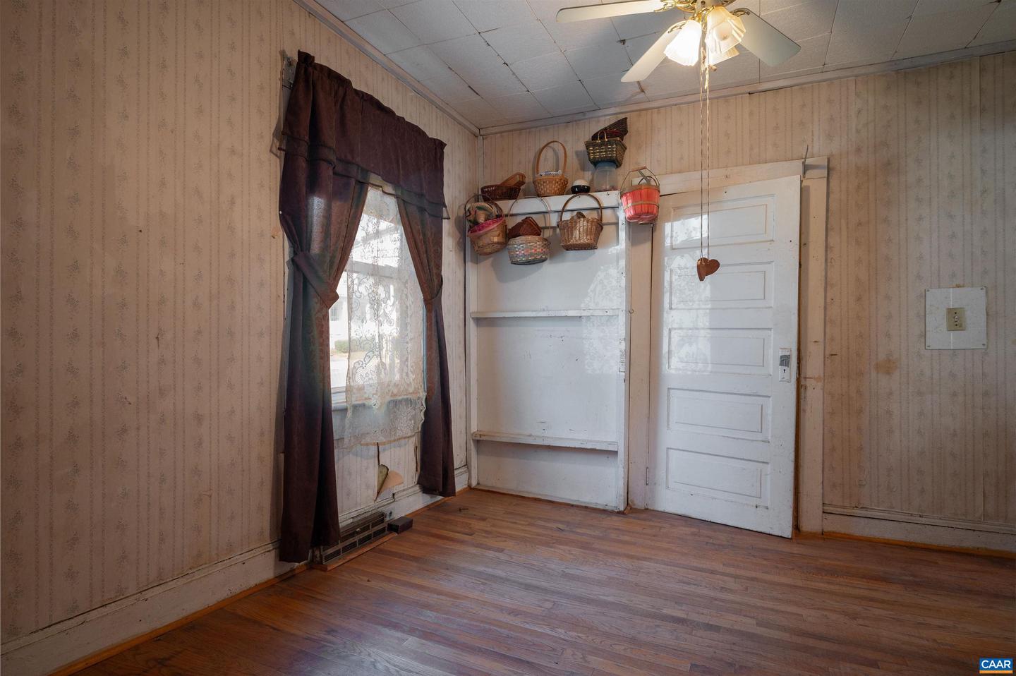 1101 FOREST ST, CHARLOTTESVILLE, Virginia 22903, 3 Bedrooms Bedrooms, ,1 BathroomBathrooms,Residential,For sale,1101 FOREST ST,668482 MLS # 668482