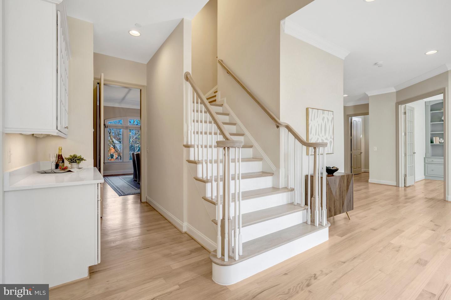 1318 KURTZ RD, MCLEAN, Virginia 22101, 6 Bedrooms Bedrooms, ,5 BathroomsBathrooms,Residential,For sale,1318 KURTZ RD,VAFX2274188 MLS # VAFX2274188