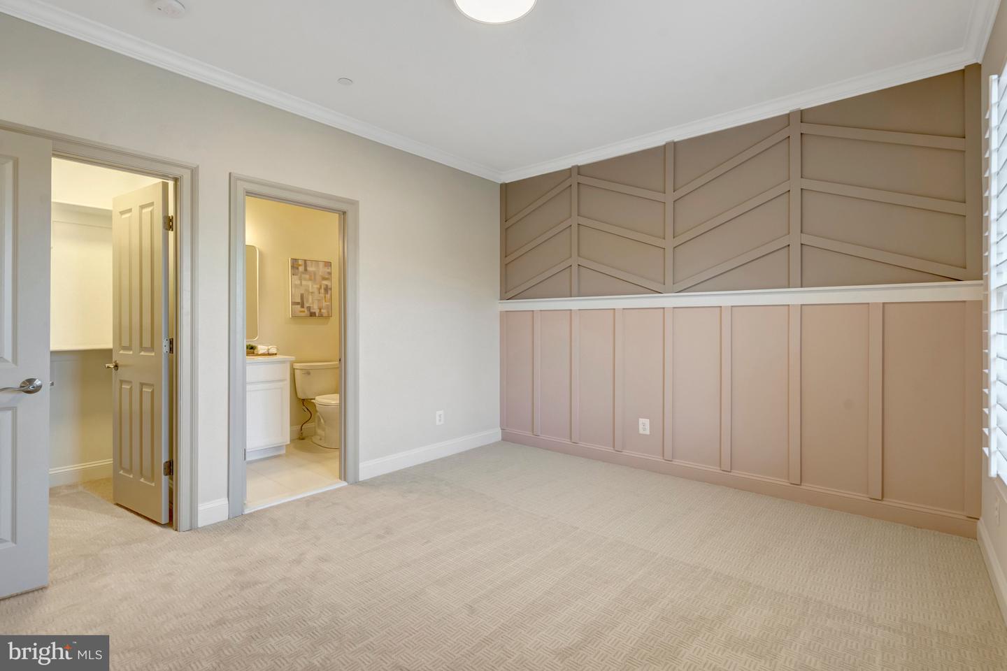 1318 KURTZ RD, MCLEAN, Virginia 22101, 6 Bedrooms Bedrooms, ,5 BathroomsBathrooms,Residential,For sale,1318 KURTZ RD,VAFX2274188 MLS # VAFX2274188