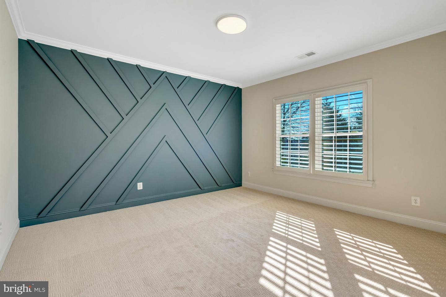 1318 KURTZ RD, MCLEAN, Virginia 22101, 6 Bedrooms Bedrooms, ,5 BathroomsBathrooms,Residential,For sale,1318 KURTZ RD,VAFX2274188 MLS # VAFX2274188