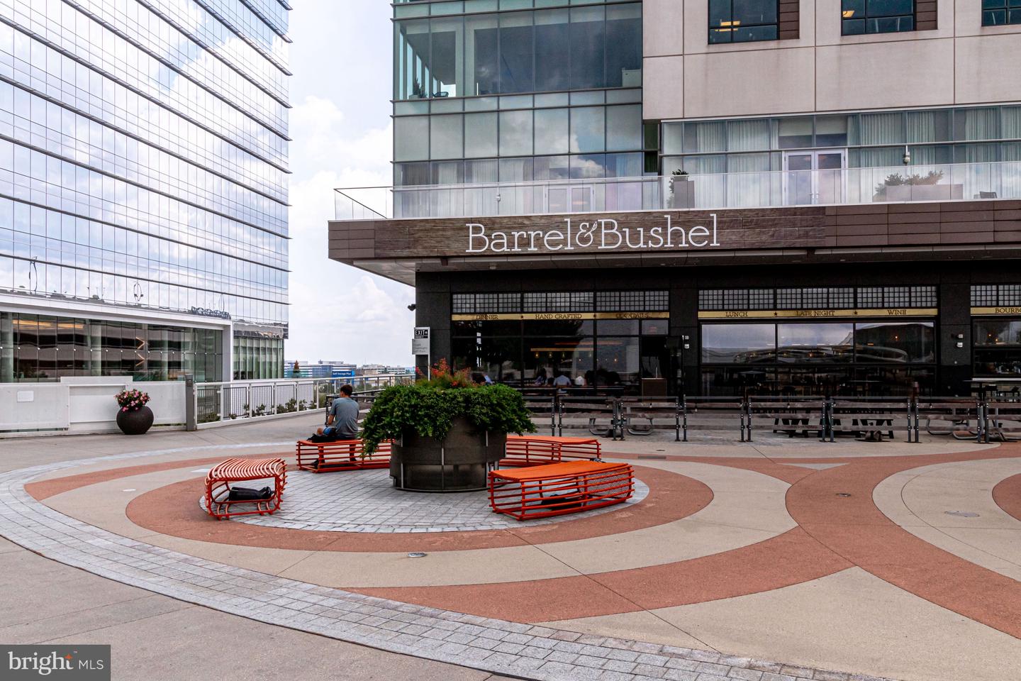 1318 KURTZ RD, MCLEAN, Virginia 22101, 6 Bedrooms Bedrooms, ,5 BathroomsBathrooms,Residential,For sale,1318 KURTZ RD,VAFX2274188 MLS # VAFX2274188