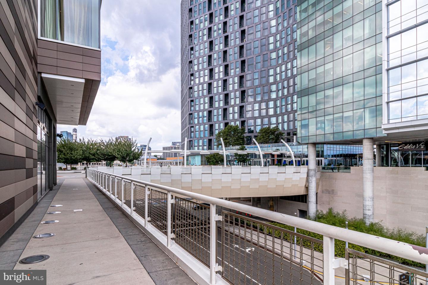 1318 KURTZ RD, MCLEAN, Virginia 22101, 6 Bedrooms Bedrooms, ,5 BathroomsBathrooms,Residential,For sale,1318 KURTZ RD,VAFX2274188 MLS # VAFX2274188