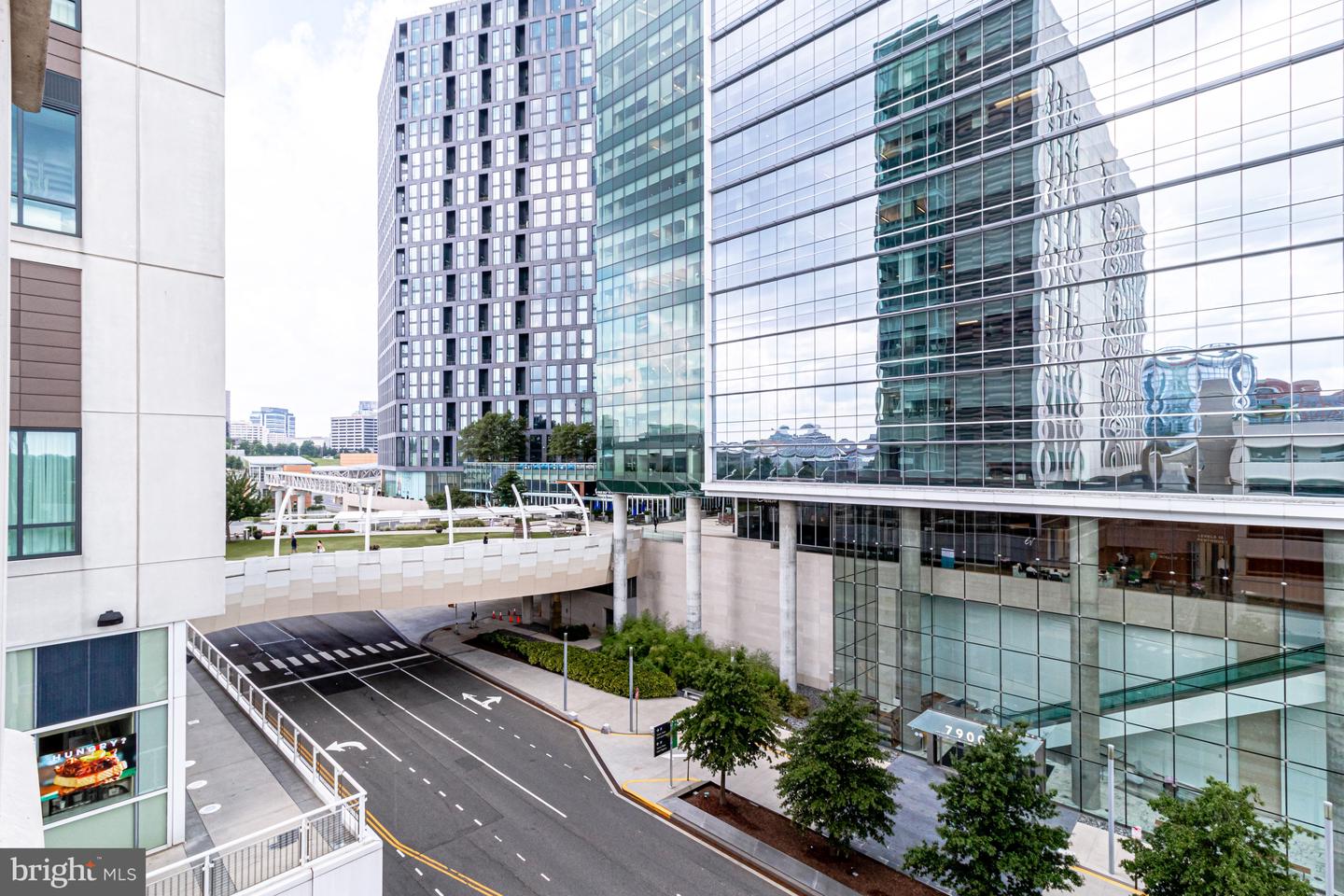 1318 KURTZ RD, MCLEAN, Virginia 22101, 6 Bedrooms Bedrooms, ,5 BathroomsBathrooms,Residential,For sale,1318 KURTZ RD,VAFX2274188 MLS # VAFX2274188