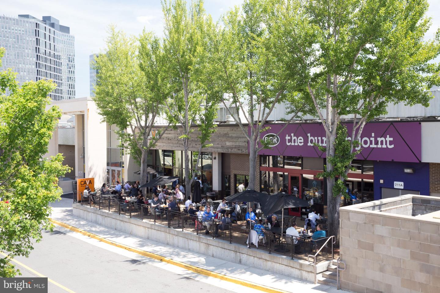 1318 KURTZ RD, MCLEAN, Virginia 22101, 6 Bedrooms Bedrooms, ,5 BathroomsBathrooms,Residential,For sale,1318 KURTZ RD,VAFX2274188 MLS # VAFX2274188