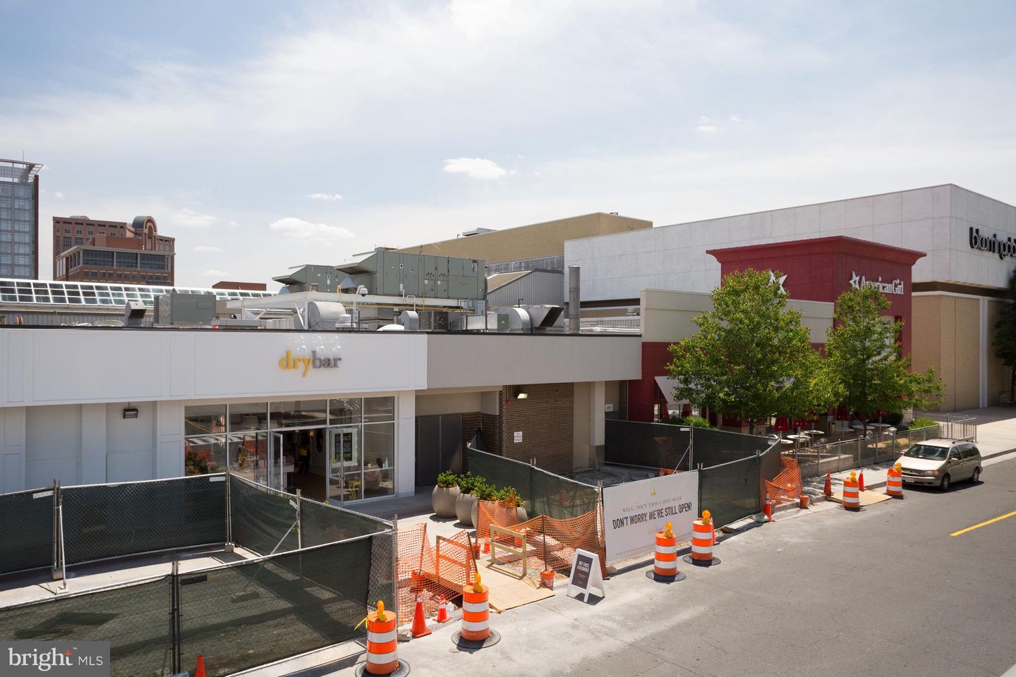 1318 KURTZ RD, MCLEAN, Virginia 22101, 6 Bedrooms Bedrooms, ,5 BathroomsBathrooms,Residential,For sale,1318 KURTZ RD,VAFX2274188 MLS # VAFX2274188