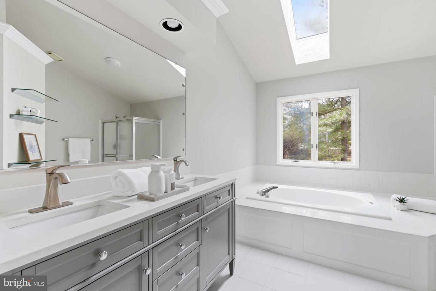 896 BROAD OAKS DR, HERNDON, Virginia 20170, 4 Bedrooms Bedrooms, ,2 BathroomsBathrooms,Residential,For sale,896 BROAD OAKS DR,VAFX2280408 MLS # VAFX2280408 896 BROAD OAKS DR, HERNDON, Virginia 20170, 4 Bedrooms Bedrooms, ,2 BathroomsBathrooms,Residential,For sale,896 BROAD OAKS DR,VAFX2280408 MLS # VAFX2280408