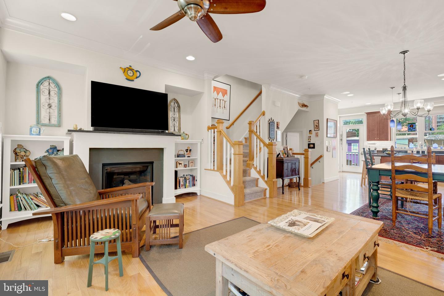 1011 3RD PL SE, WASHINGTON, District Of Columbia 20003, 4 Bedrooms Bedrooms, ,3 BathroomsBathrooms,Residential,For sale,1011 3RD PL SE,DCDC2234148 MLS # DCDC2234148 1011 3RD PL SE, WASHINGTON, District Of Columbia 20003, 4 Bedrooms Bedrooms, ,3 BathroomsBathrooms,Residential,For sale,1011 3RD PL SE,DCDC2234148 MLS # DCDC2234148