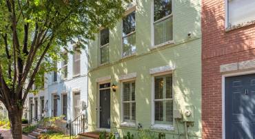 1011 3RD PL SE, WASHINGTON, District Of Columbia 20003, 4 Bedrooms Bedrooms, ,3 BathroomsBathrooms,Residential,For sale,1011 3RD PL SE,DCDC2234148 MLS # DCDC2234148