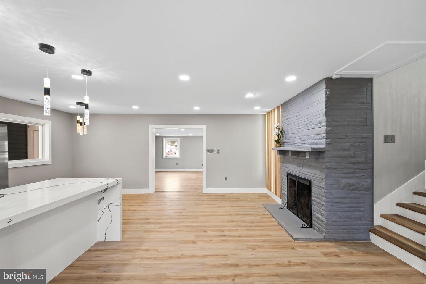 5401 FERNDALE ST, SPRINGFIELD, Virginia 22151, 4 Bedrooms Bedrooms, ,2 BathroomsBathrooms,Residential,For sale,5401 FERNDALE ST,VAFX2282776 MLS # VAFX2282776