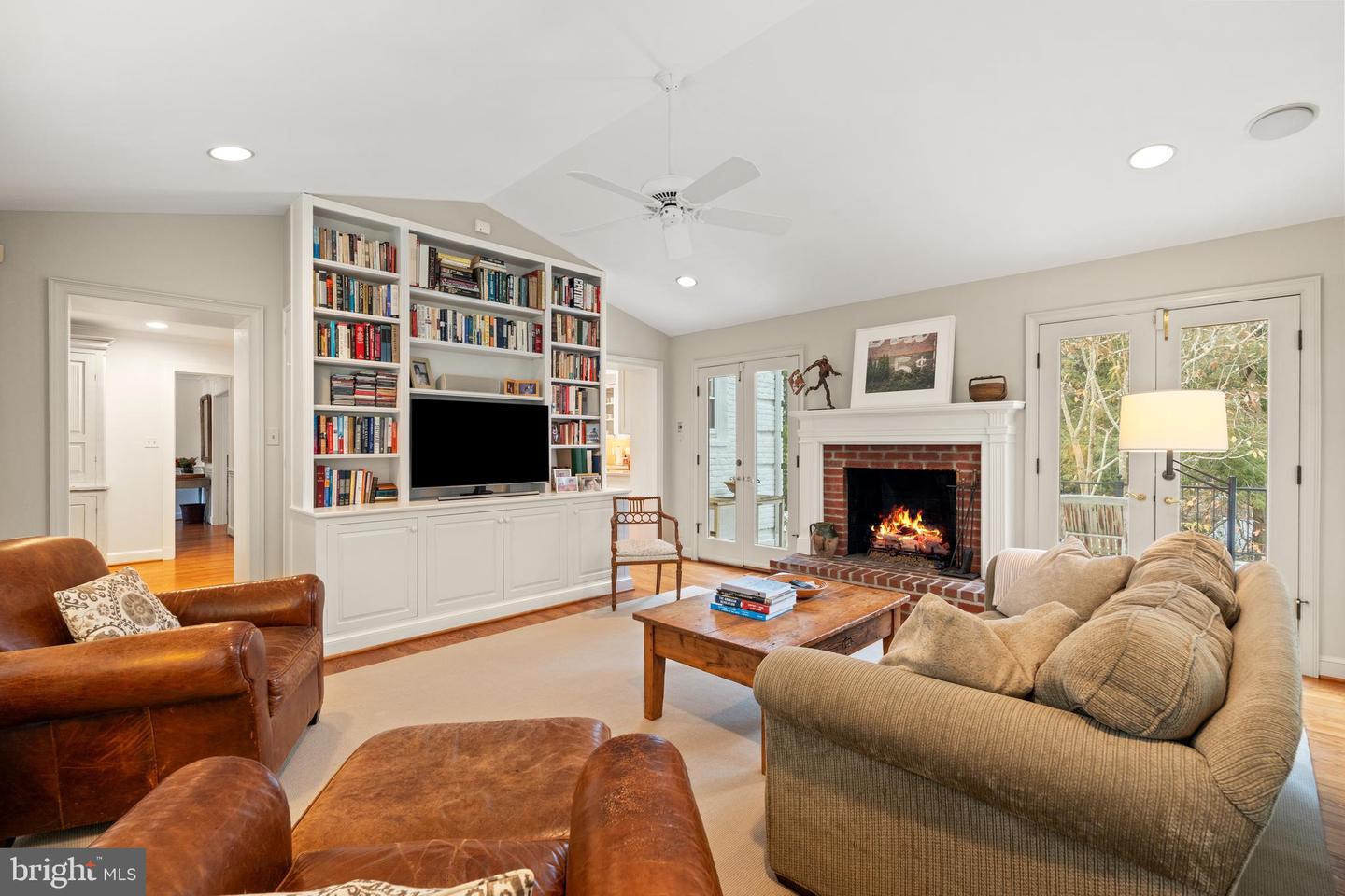 5085 LOWELL ST NW, WASHINGTON, District Of Columbia 20016, 6 Bedrooms Bedrooms, ,4 BathroomsBathrooms,Residential,For sale,5085 LOWELL ST NW,DCDC2235450 MLS # DCDC2235450 5085 LOWELL ST NW, WASHINGTON, District Of Columbia 20016, 6 Bedrooms Bedrooms, ,4 BathroomsBathrooms,Residential,For sale,5085 LOWELL ST NW,DCDC2235450 MLS # DCDC2235450