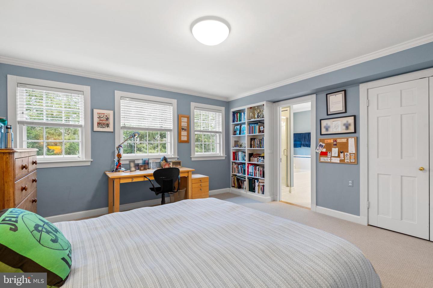 5085 LOWELL ST NW, WASHINGTON, District Of Columbia 20016, 6 Bedrooms Bedrooms, ,4 BathroomsBathrooms,Residential,For sale,5085 LOWELL ST NW,DCDC2235450 MLS # DCDC2235450 5085 LOWELL ST NW, WASHINGTON, District Of Columbia 20016, 6 Bedrooms Bedrooms, ,4 BathroomsBathrooms,Residential,For sale,5085 LOWELL ST NW,DCDC2235450 MLS # DCDC2235450