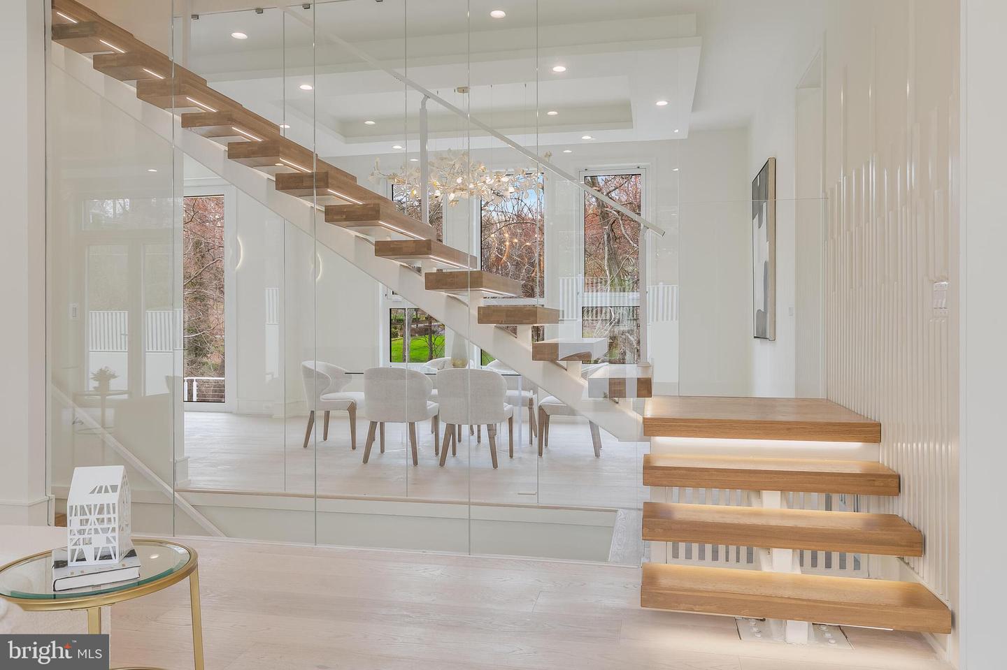 8757 BROOK ROAD, MCLEAN, Virginia 22102, 6 Bedrooms Bedrooms, ,6 BathroomsBathrooms,Residential,For sale,8757 BROOK ROAD,VAFX2283626 MLS # VAFX2283626 8757 BROOK ROAD, MCLEAN, Virginia 22102, 6 Bedrooms Bedrooms, ,6 BathroomsBathrooms,Residential,For sale,8757 BROOK ROAD,VAFX2283626 MLS # VAFX2283626