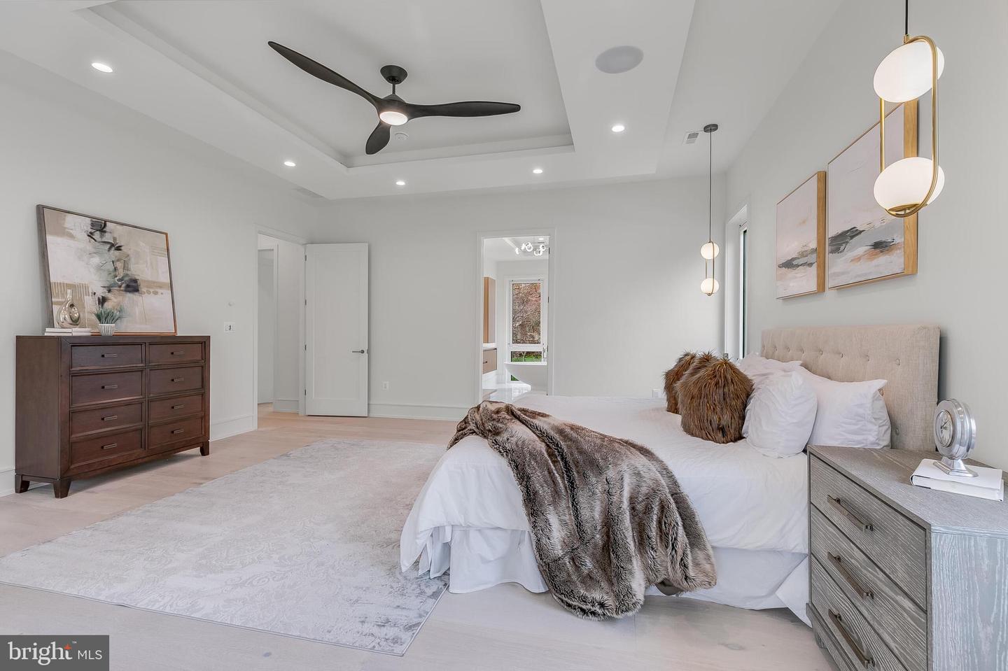 8757 BROOK ROAD, MCLEAN, Virginia 22102, 6 Bedrooms Bedrooms, ,6 BathroomsBathrooms,Residential,For sale,8757 BROOK ROAD,VAFX2283626 MLS # VAFX2283626 8757 BROOK ROAD, MCLEAN, Virginia 22102, 6 Bedrooms Bedrooms, ,6 BathroomsBathrooms,Residential,For sale,8757 BROOK ROAD,VAFX2283626 MLS # VAFX2283626