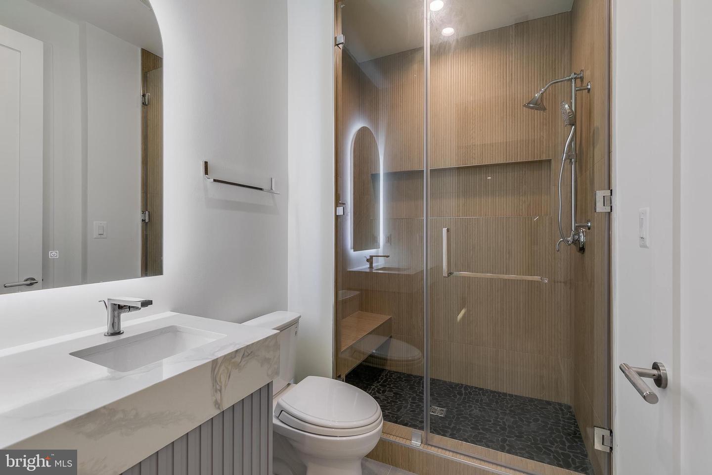 8757 BROOK ROAD, MCLEAN, Virginia 22102, 6 Bedrooms Bedrooms, ,6 BathroomsBathrooms,Residential,For sale,8757 BROOK ROAD,VAFX2283626 MLS # VAFX2283626 8757 BROOK ROAD, MCLEAN, Virginia 22102, 6 Bedrooms Bedrooms, ,6 BathroomsBathrooms,Residential,For sale,8757 BROOK ROAD,VAFX2283626 MLS # VAFX2283626