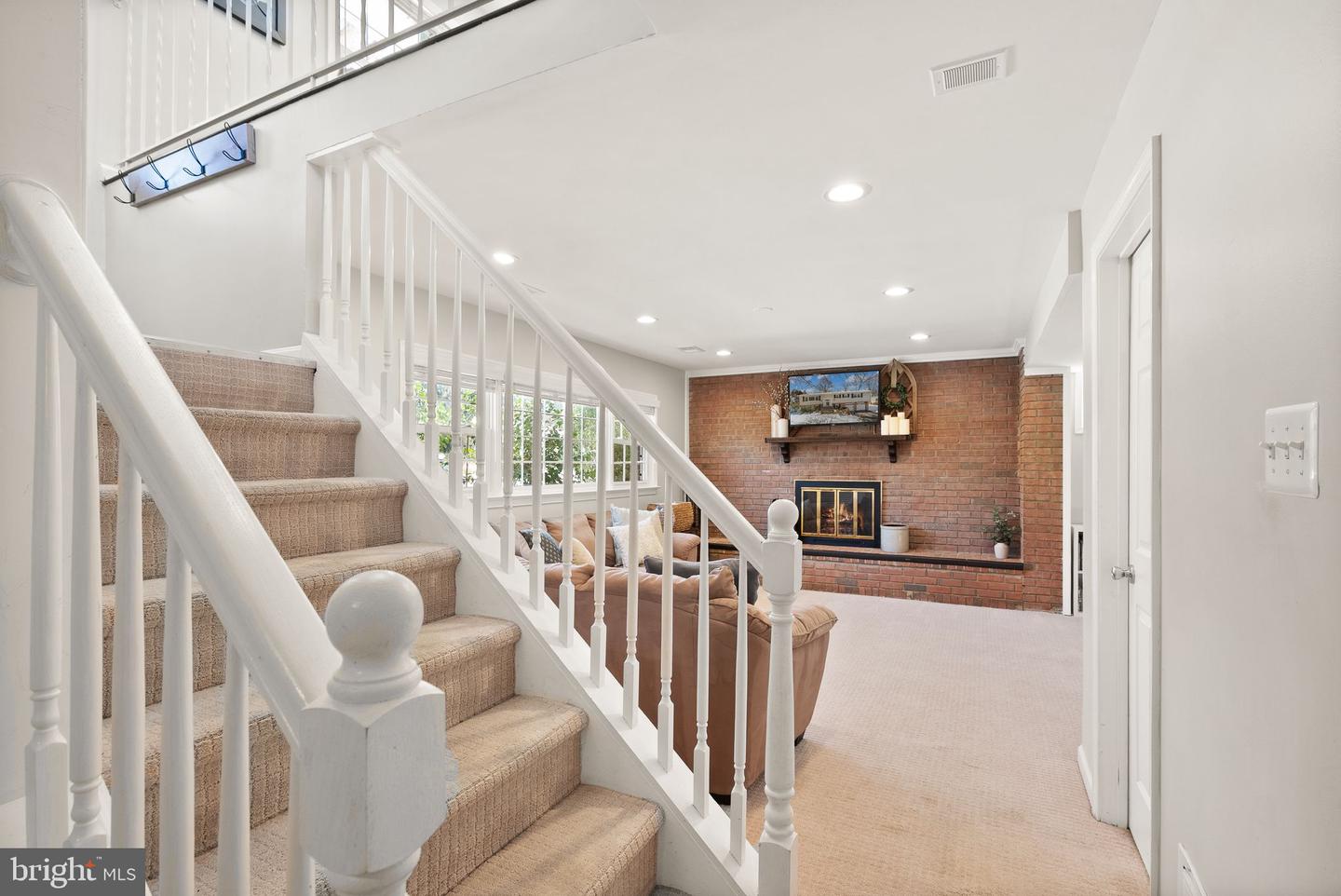 3130 FLINTLOCK RD, FAIRFAX, Virginia 22030, 4 Bedrooms Bedrooms, ,3 BathroomsBathrooms,Residential,For sale,3130 FLINTLOCK RD,VAFC2007596 MLS # VAFC2007596 3130 FLINTLOCK RD, FAIRFAX, Virginia 22030, 4 Bedrooms Bedrooms, ,3 BathroomsBathrooms,Residential,For sale,3130 FLINTLOCK RD,VAFC2007596 MLS # VAFC2007596