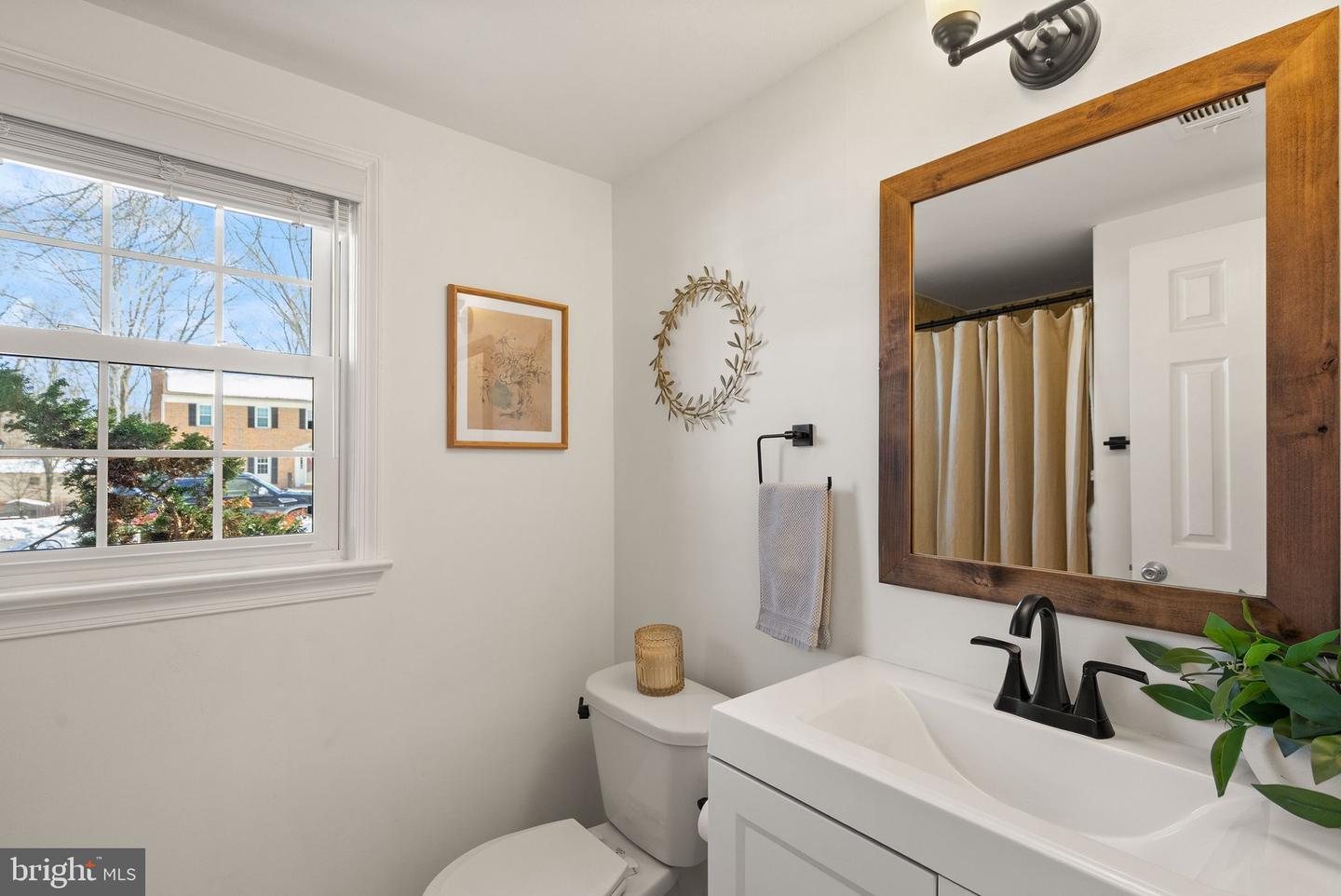 3130 FLINTLOCK RD, FAIRFAX, Virginia 22030, 4 Bedrooms Bedrooms, ,3 BathroomsBathrooms,Residential,For sale,3130 FLINTLOCK RD,VAFC2007596 MLS # VAFC2007596 3130 FLINTLOCK RD, FAIRFAX, Virginia 22030, 4 Bedrooms Bedrooms, ,3 BathroomsBathrooms,Residential,For sale,3130 FLINTLOCK RD,VAFC2007596 MLS # VAFC2007596