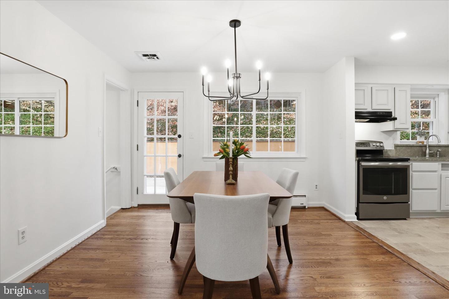 5124 CHOWAN AVE, ALEXANDRIA, Virginia 22312, 4 Bedrooms Bedrooms, ,3 BathroomsBathrooms,Residential,For sale,5124 CHOWAN AVE,VAFX2285358 MLS # VAFX2285358