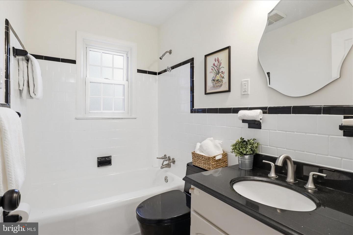 5124 CHOWAN AVE, ALEXANDRIA, Virginia 22312, 4 Bedrooms Bedrooms, ,3 BathroomsBathrooms,Residential,For sale,5124 CHOWAN AVE,VAFX2285358 MLS # VAFX2285358