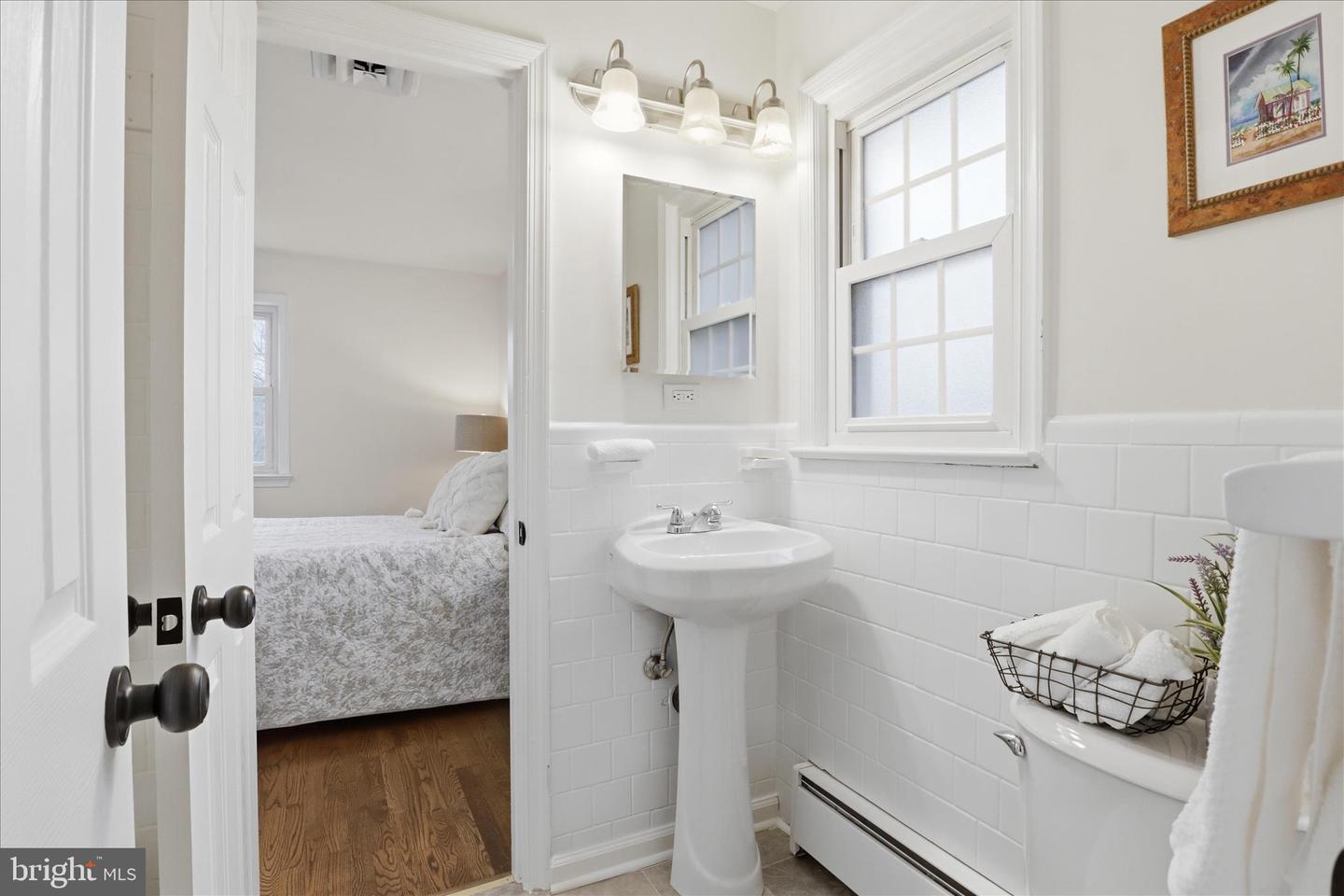 5124 CHOWAN AVE, ALEXANDRIA, Virginia 22312, 4 Bedrooms Bedrooms, ,3 BathroomsBathrooms,Residential,For sale,5124 CHOWAN AVE,VAFX2285358 MLS # VAFX2285358