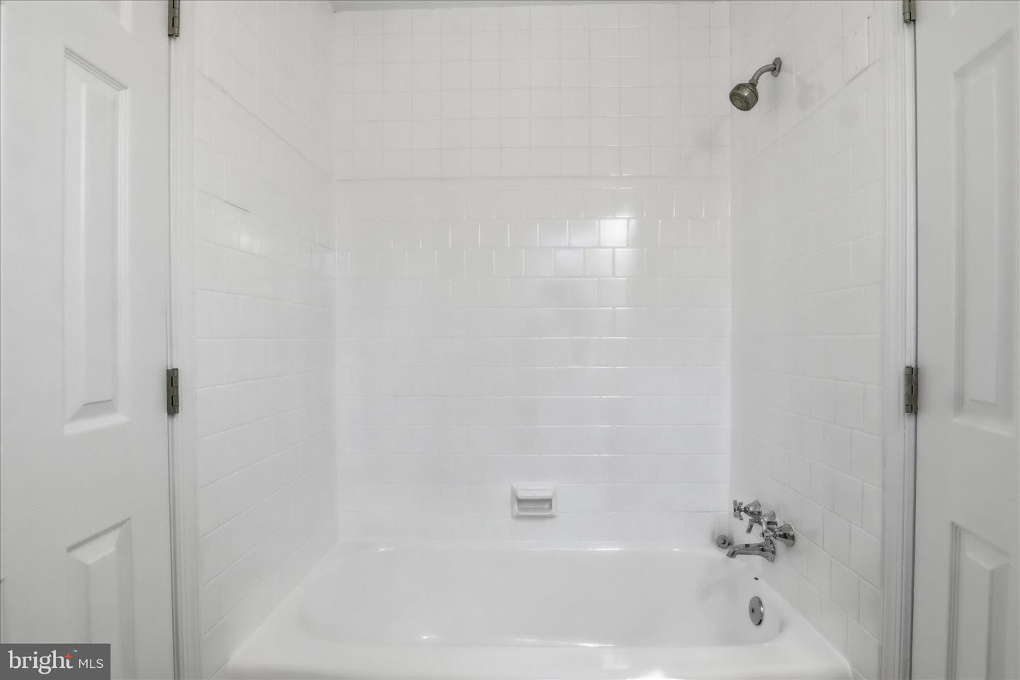 5124 CHOWAN AVE, ALEXANDRIA, Virginia 22312, 4 Bedrooms Bedrooms, ,3 BathroomsBathrooms,Residential,For sale,5124 CHOWAN AVE,VAFX2285358 MLS # VAFX2285358