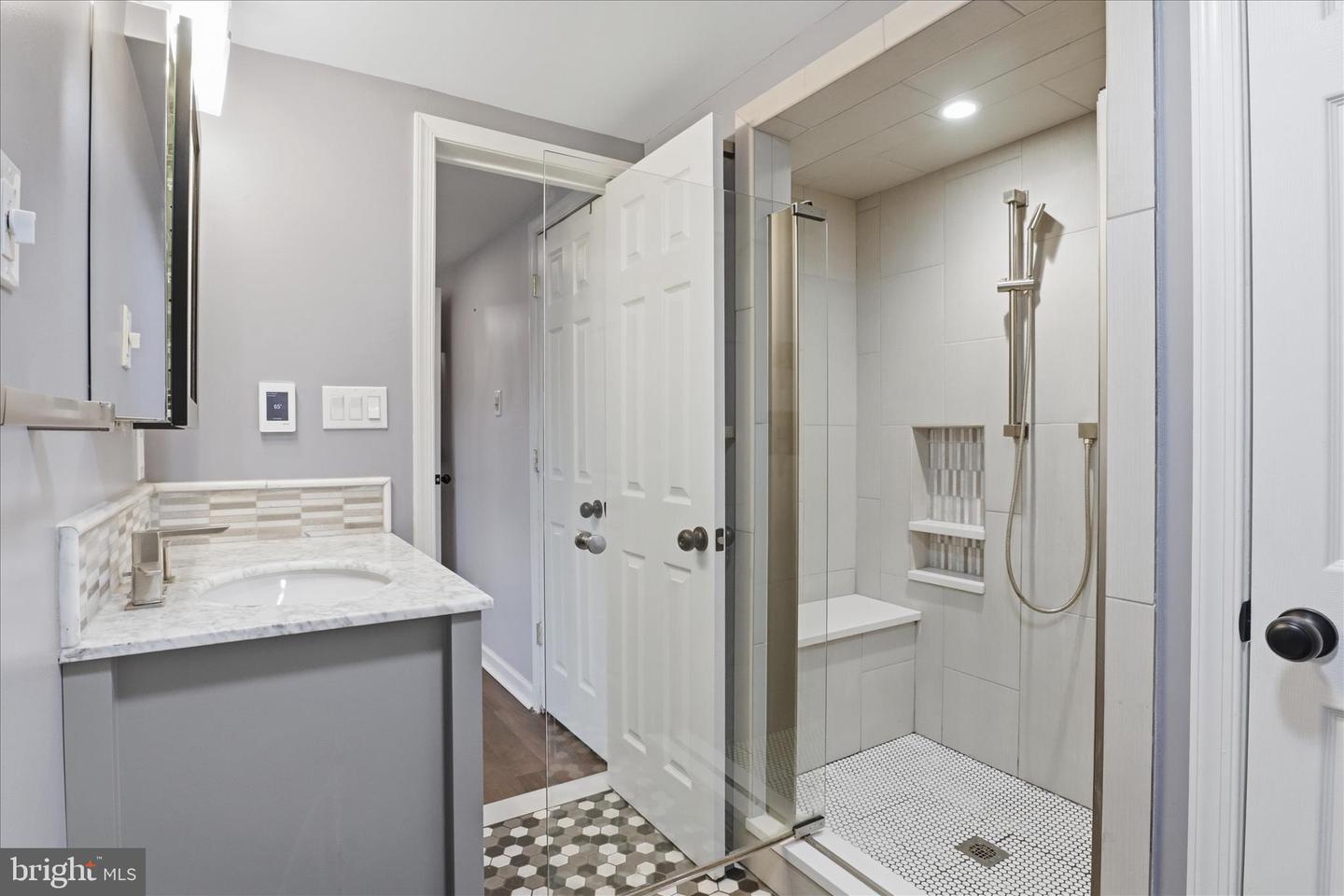 5124 CHOWAN AVE, ALEXANDRIA, Virginia 22312, 4 Bedrooms Bedrooms, ,3 BathroomsBathrooms,Residential,For sale,5124 CHOWAN AVE,VAFX2285358 MLS # VAFX2285358