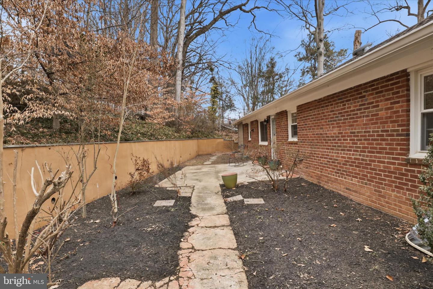 5124 CHOWAN AVE, ALEXANDRIA, Virginia 22312, 4 Bedrooms Bedrooms, ,3 BathroomsBathrooms,Residential,For sale,5124 CHOWAN AVE,VAFX2285358 MLS # VAFX2285358