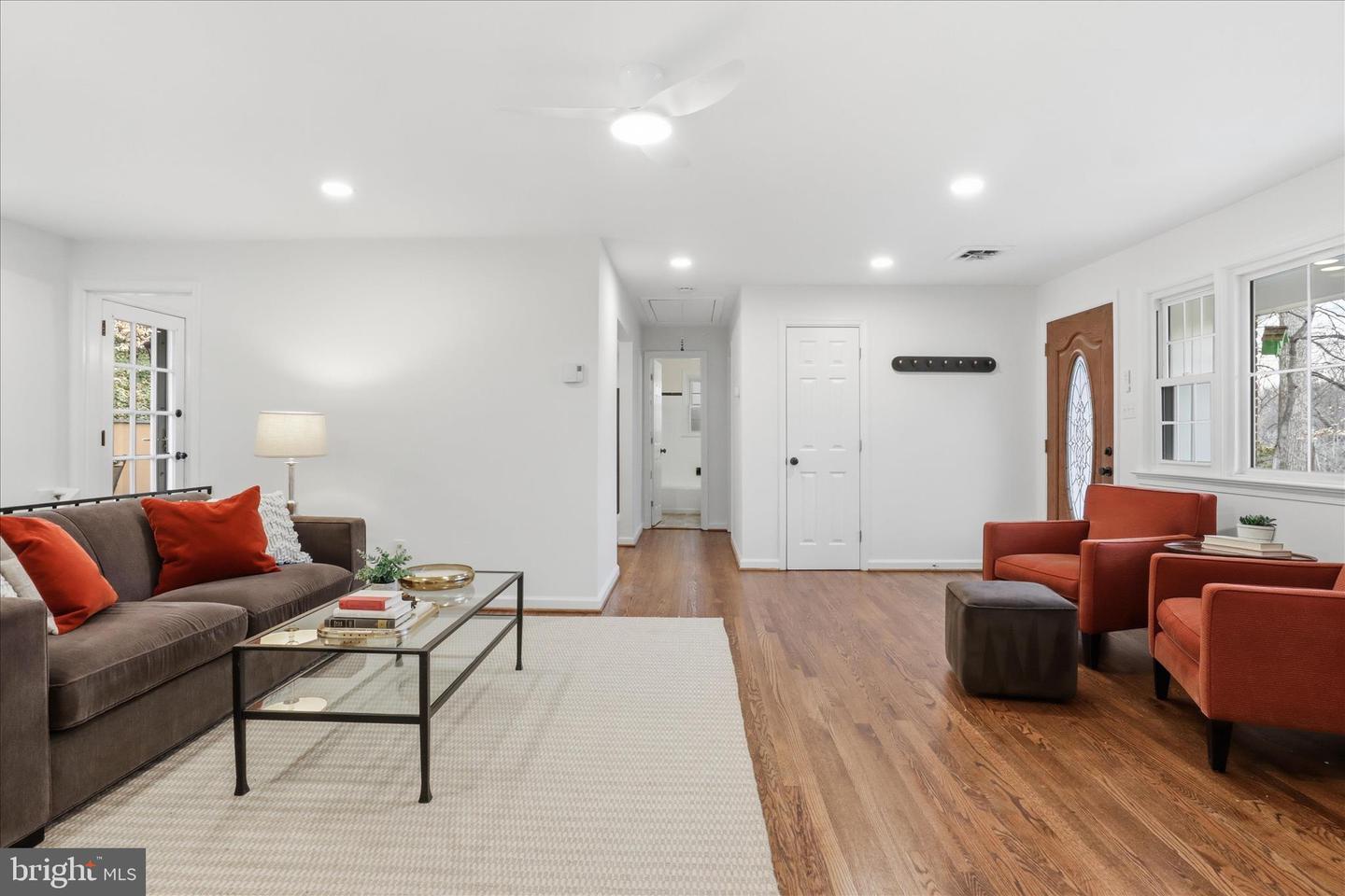 5124 CHOWAN AVE, ALEXANDRIA, Virginia 22312, 4 Bedrooms Bedrooms, ,3 BathroomsBathrooms,Residential,For sale,5124 CHOWAN AVE,VAFX2285358 MLS # VAFX2285358