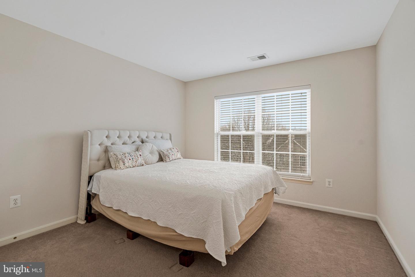 18534 TYRRELL CT, LEESBURG, Virginia 20176, 5 Bedrooms Bedrooms, ,3 BathroomsBathrooms,Residential,For sale,18534 TYRRELL CT,VALO2114344 MLS # VALO2114344 18534 TYRRELL CT, LEESBURG, Virginia 20176, 5 Bedrooms Bedrooms, ,3 BathroomsBathrooms,Residential,For sale,18534 TYRRELL CT,VALO2114344 MLS # VALO2114344