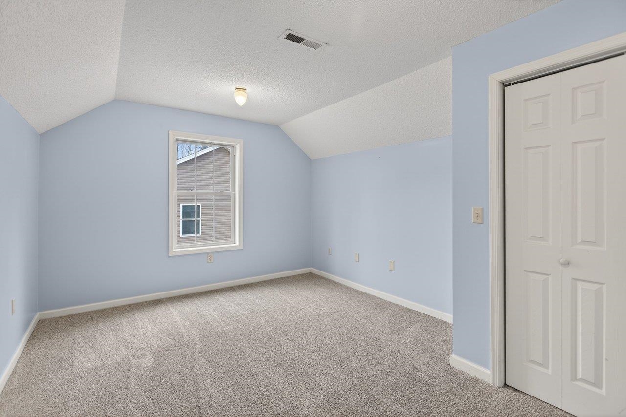 4039 CANNERY WOODS DR, BRIDGEWATER, Virginia 22812, 4 Bedrooms Bedrooms, ,3 BathroomsBathrooms,Residential,4 Bedrooms - 3.5 Baths - Finished Walkout Basement,4039 CANNERY WOODS DR,673868 MLS # 673868