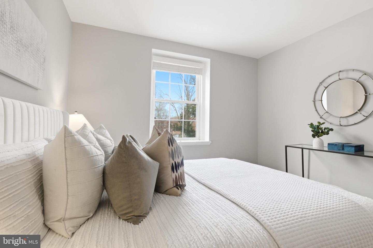 4862 28TH ST S #A1, ARLINGTON, Virginia 22206, 2 Bedrooms Bedrooms, 8 Rooms Rooms,2 BathroomsBathrooms,Residential,For sale,4862 28TH ST S #A1,VAAR2068194 MLS # VAAR2068194