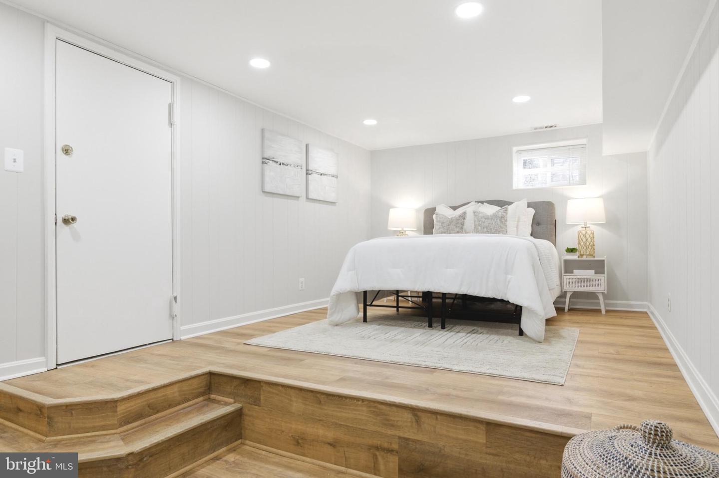 4862 28TH ST S #A1, ARLINGTON, Virginia 22206, 2 Bedrooms Bedrooms, 8 Rooms Rooms,2 BathroomsBathrooms,Residential,For sale,4862 28TH ST S #A1,VAAR2068194 MLS # VAAR2068194